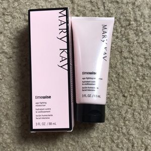 Mary Kay Timewise Age Fighting Moisturizer